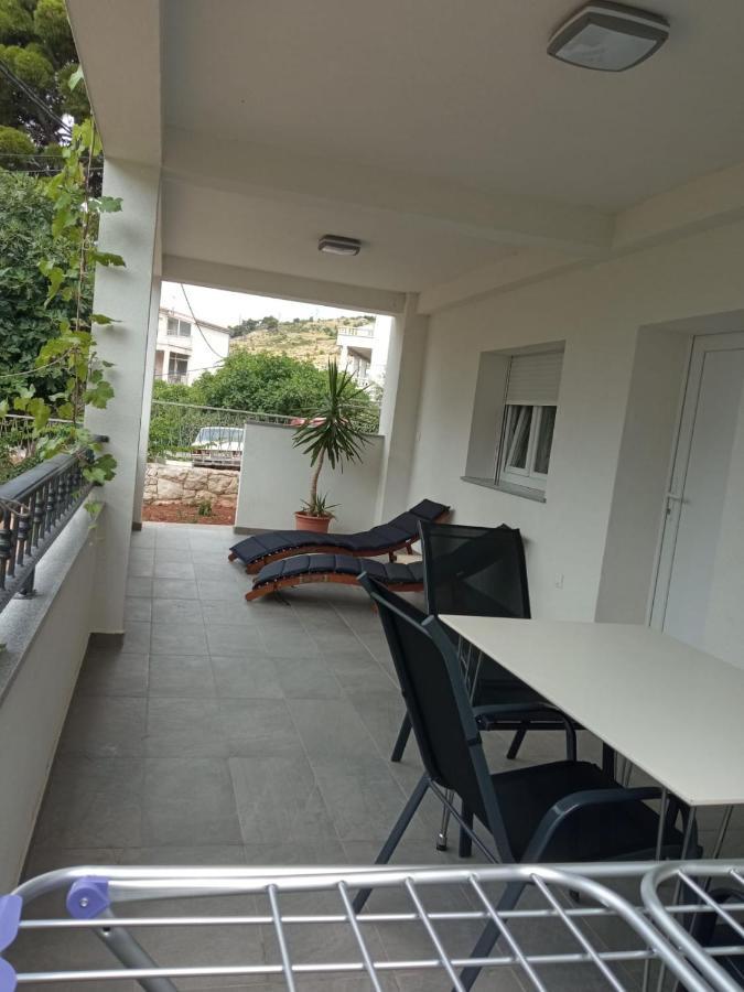 Apartmani Jure Peric Duće Dış mekan fotoğraf